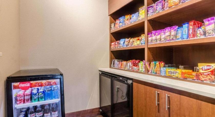 Comfort Inn & Suites Огаста Екстер'єр фото