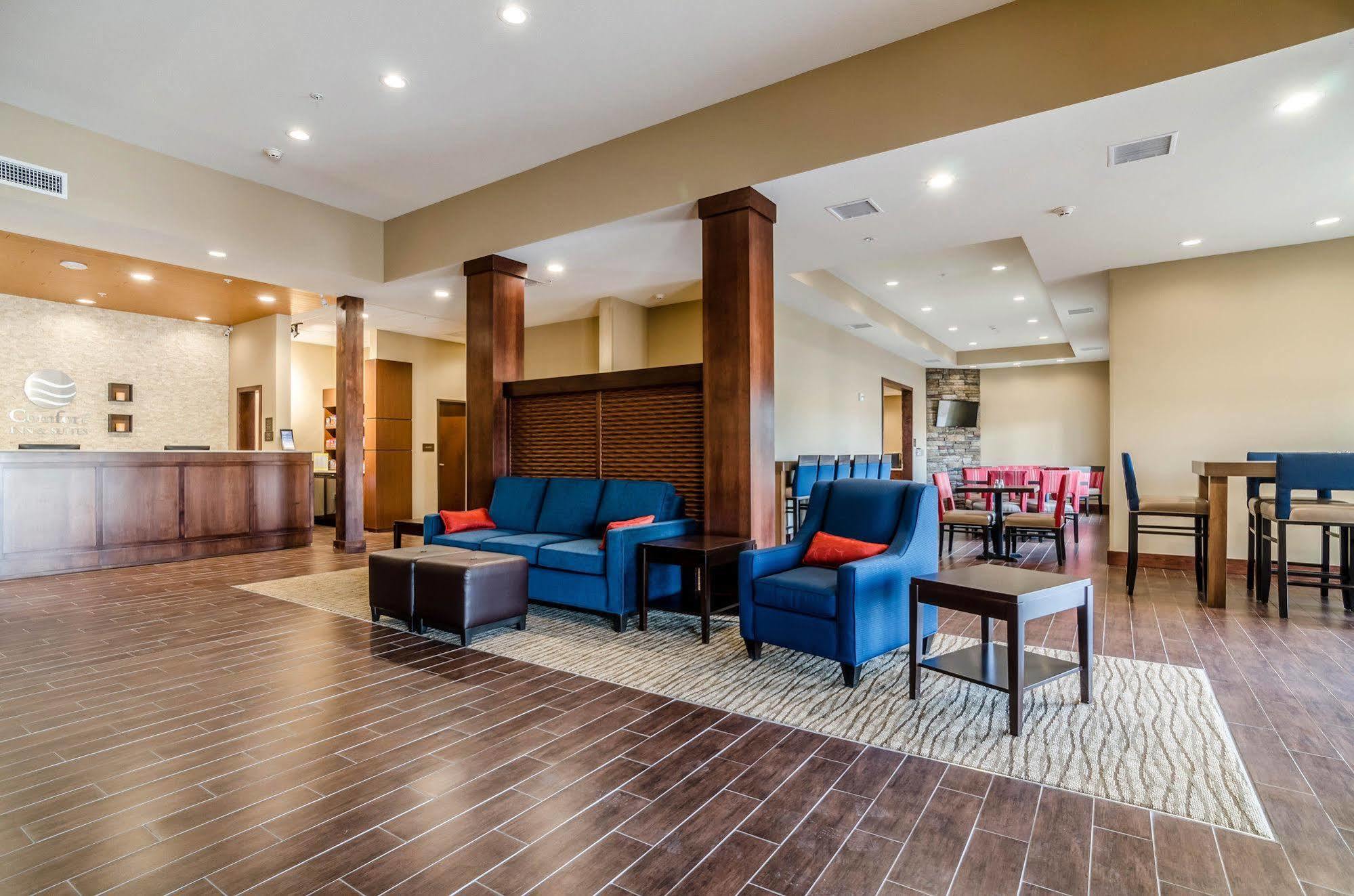 Comfort Inn & Suites Огаста Екстер'єр фото