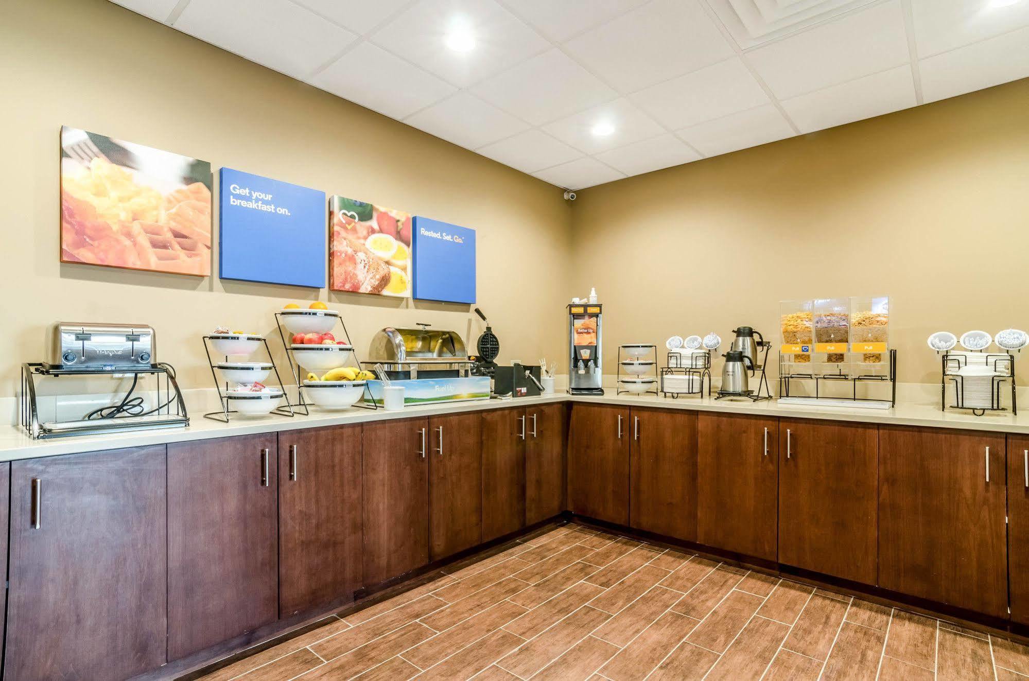 Comfort Inn & Suites Огаста Екстер'єр фото